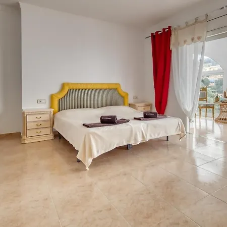 Villa Costacabana - Sunrise *