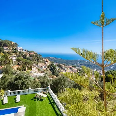 Costacabana - Sunrise Villa